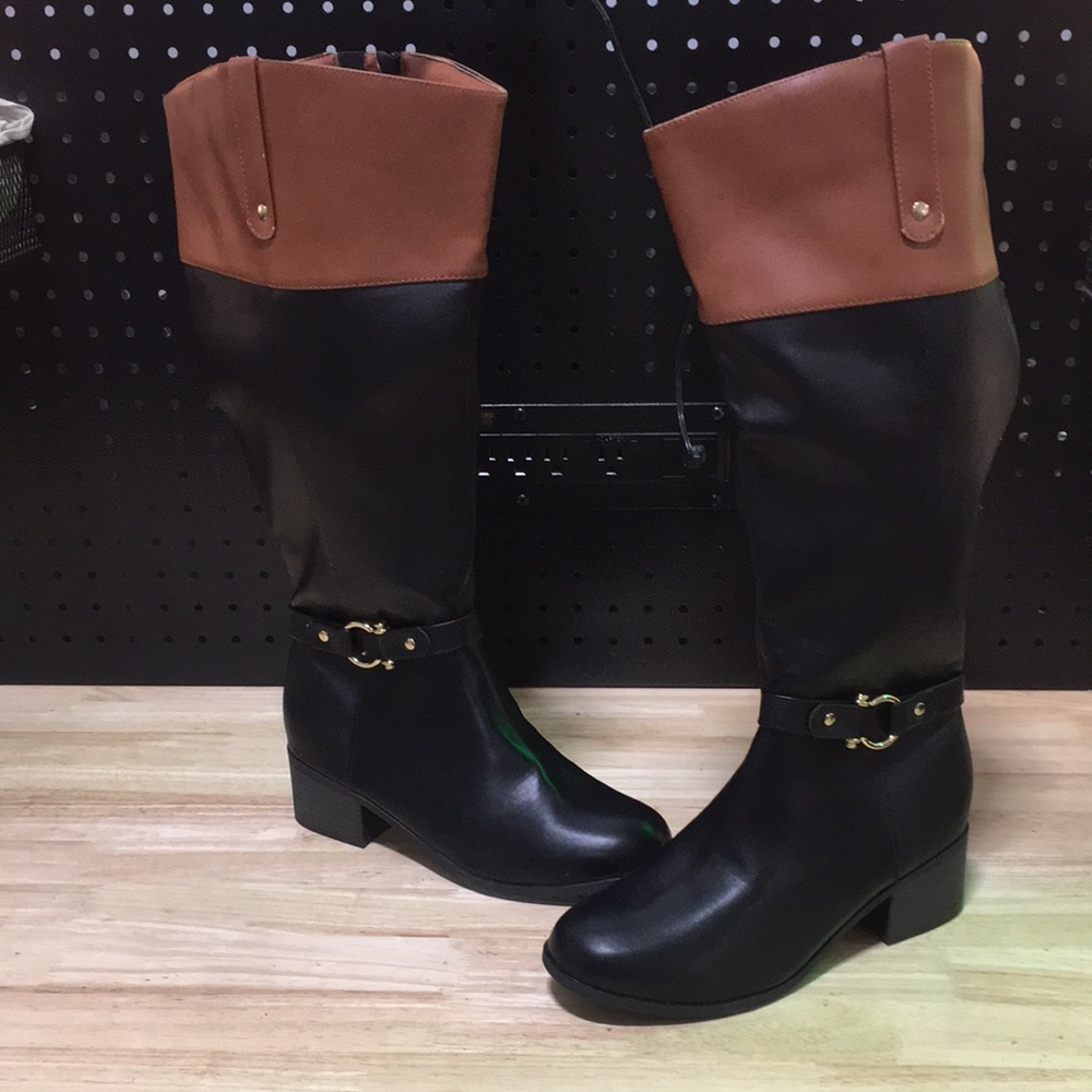 New WB Woman’s Karen Scott Classic Two-Tone Knee Boot‎ in Black and Brown